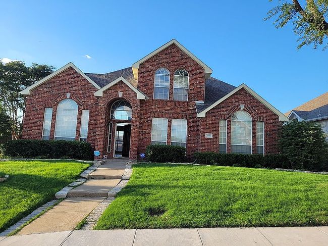 1464 Summerhill Dr, Carrollton, TX