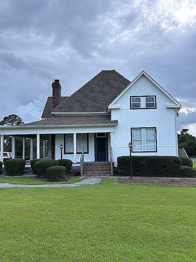 Photo of 178 Cool Breeze Dr, Moultrie, GA