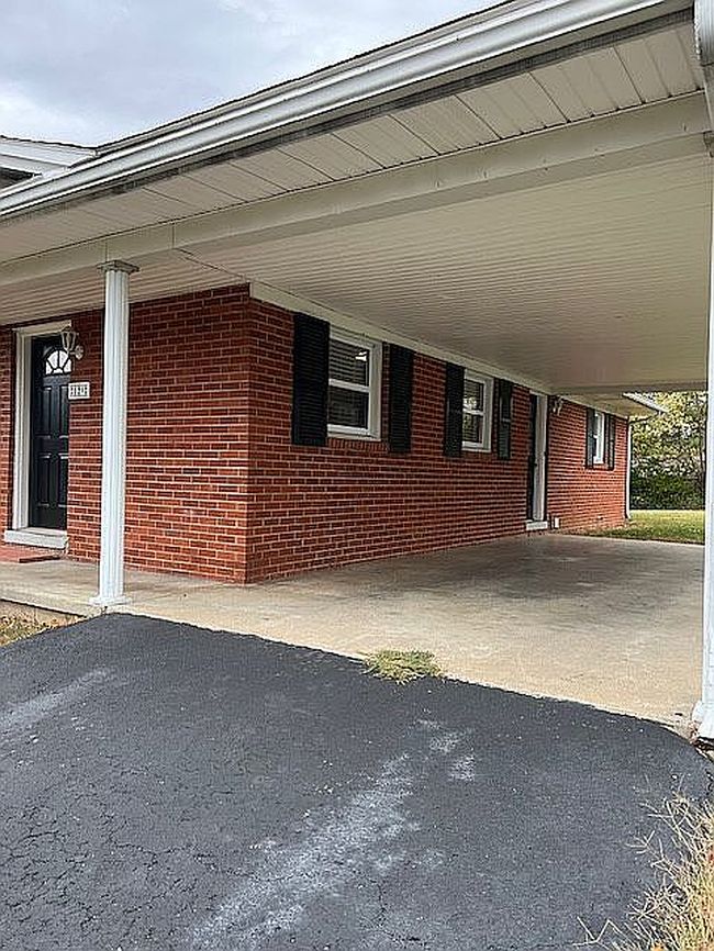 Photo of 129 Rolling Hls, Danville, KY