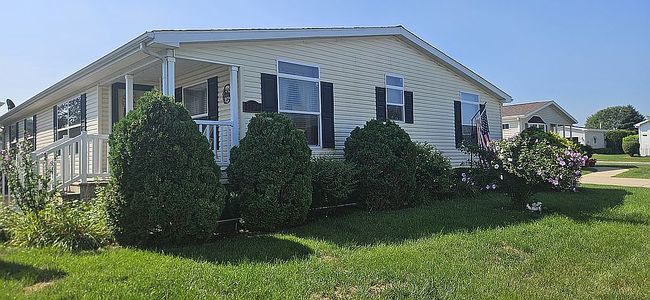Photo of 1176 Magnolia, Manteno, IL