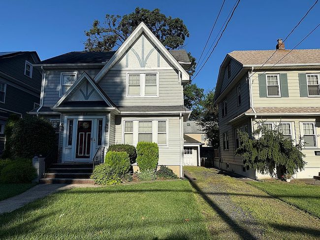 Photo of 128 Crystal Ave