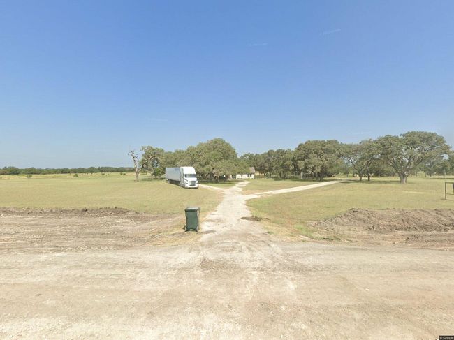 Photo of 14870 S Us Highway 183, Yorktown, TX
