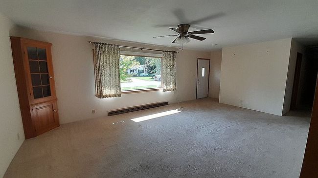 Photo of 216 Cherry Ln, Wapakoneta, OH