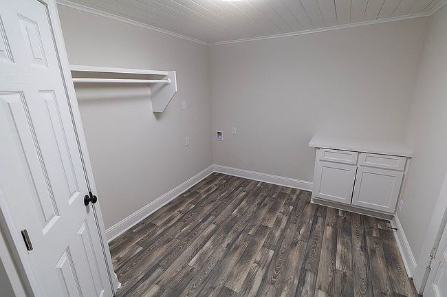 Image of 214 Pine St