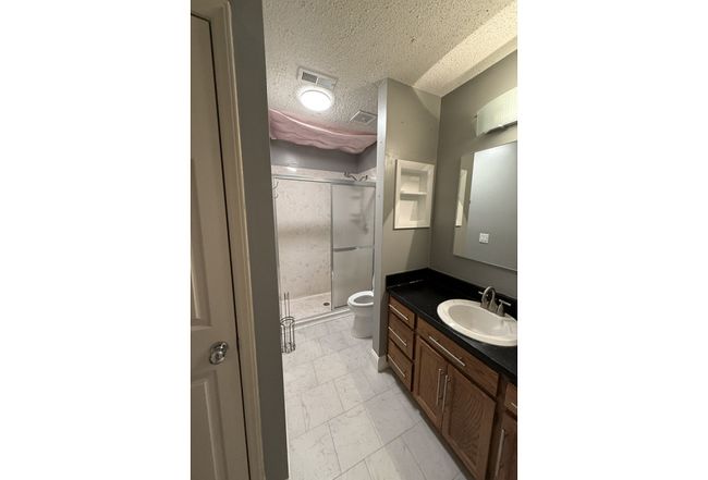 Image of 9037 J. M. Keynes Drive