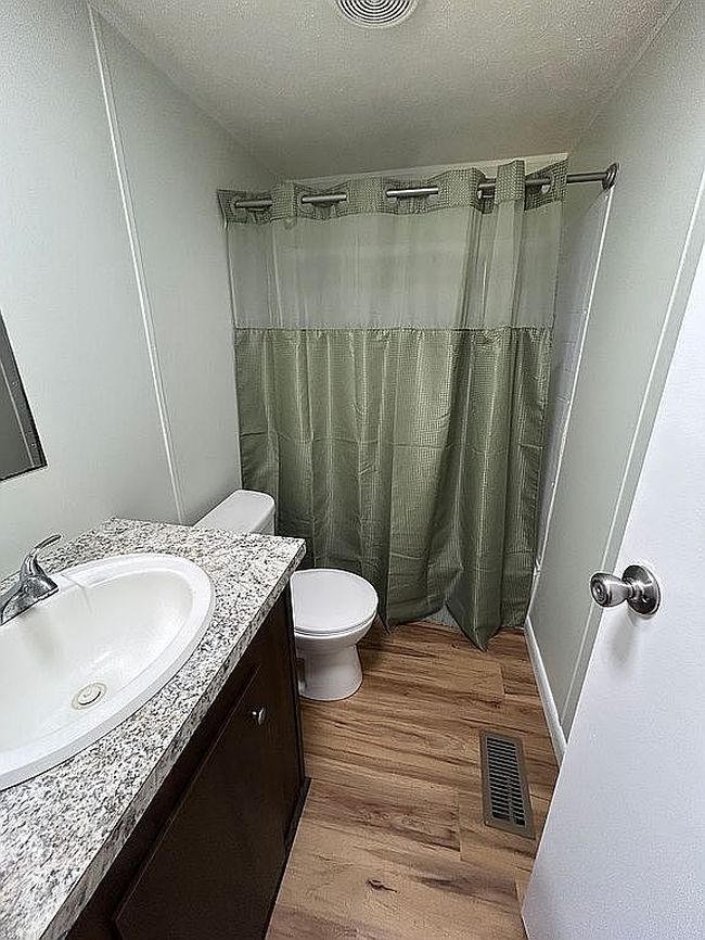 Photo of 1186 Mattoxtown Rd, Lawrenceburg, TN