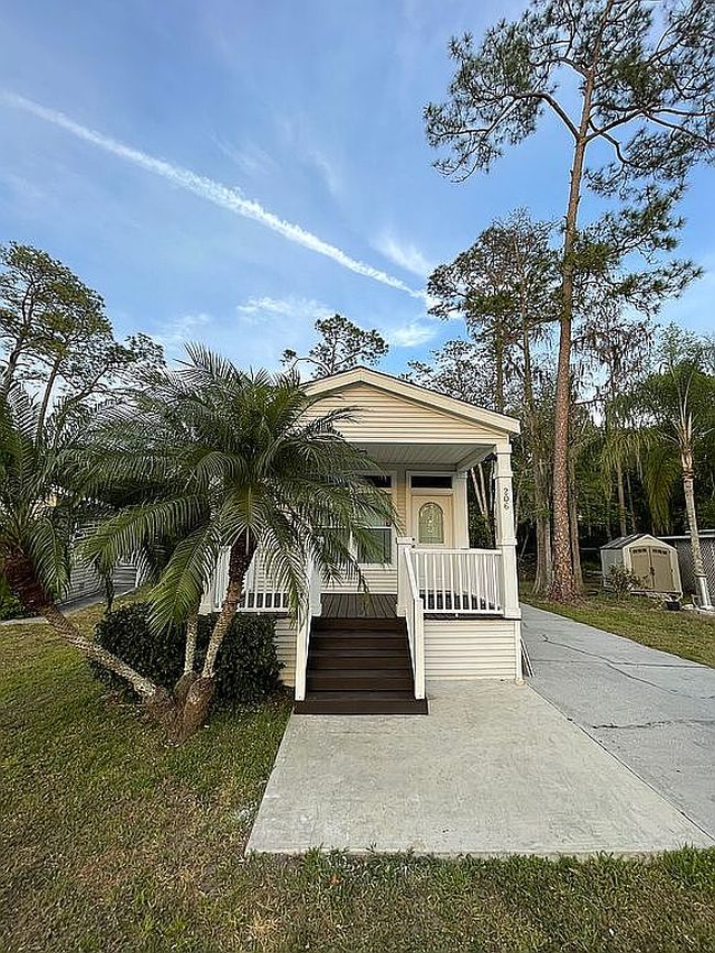 Image of 206 London Dr