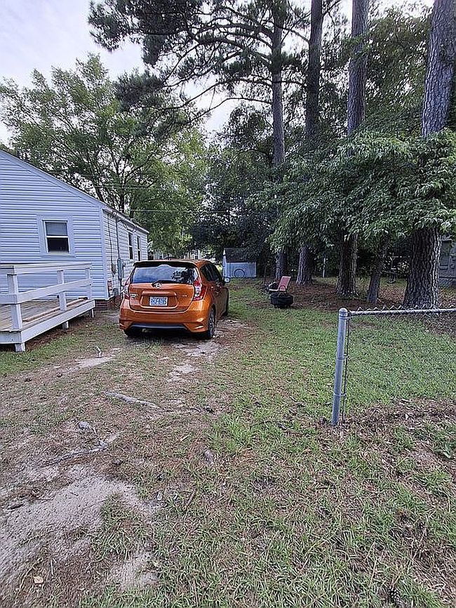 Photo of 5532 Cross St, Hope Mills, NC