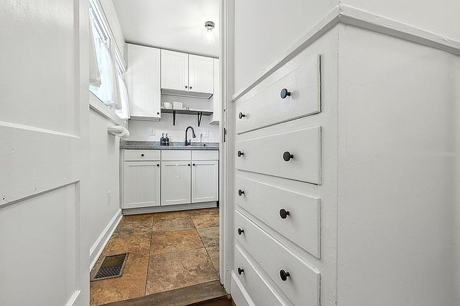 Photo of 5927 Broadway St, Indianapolis, IN