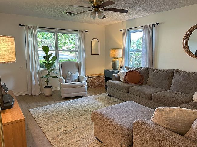 Image of 235 S Inglewood Ave