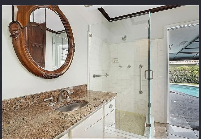 Photo of 2210 Ne 61st Ct, Fort Lauderdale, FL