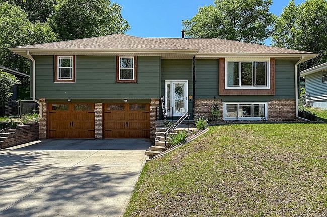 Image of 7441 Washington St