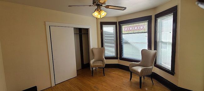 Image of 3816 Grand Ave S