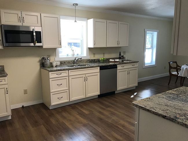 Image of 2747 W 24th St