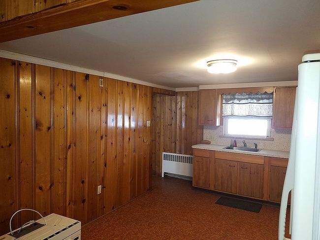 Photo of 64 W Garibaldi Ave, Nesquehoning, PA