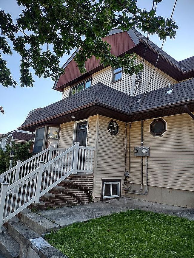 Image of 512 Monroe St