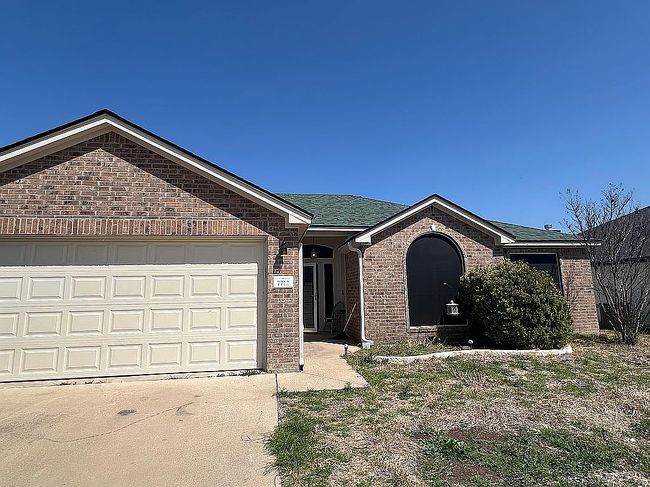 Photo of 7712 Honeysuckle Dr