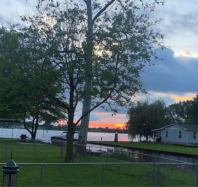 Photo of 266 Chain O Lakes Dr, Coldwater, MI