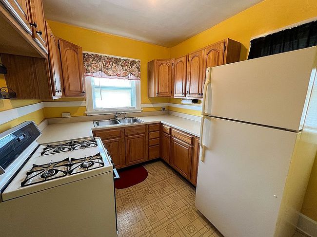 Image of 1304 Hinkley Ave Nw