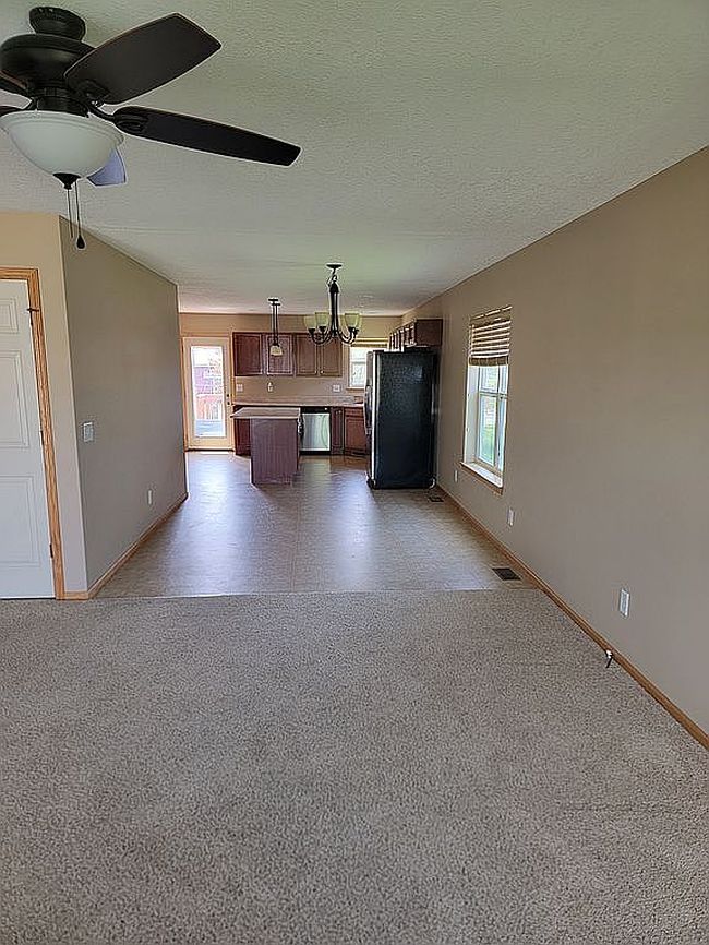 Image of 6045 Ridgewood Meadows Ln Ne