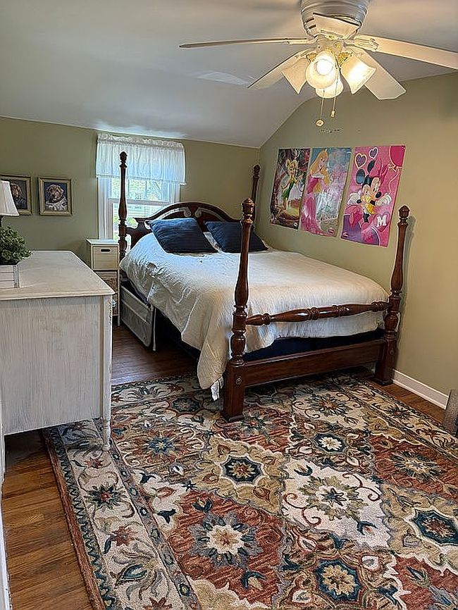 Image of 254 Hamilton Dr