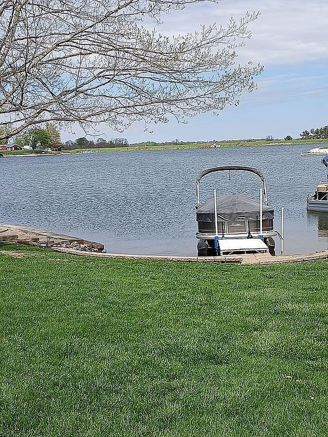 Image of 88 Oak Ln