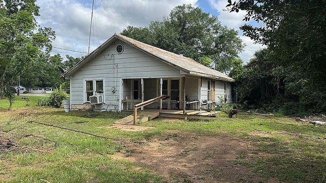 Photo of 167 W Reed St, Frankston, TX
