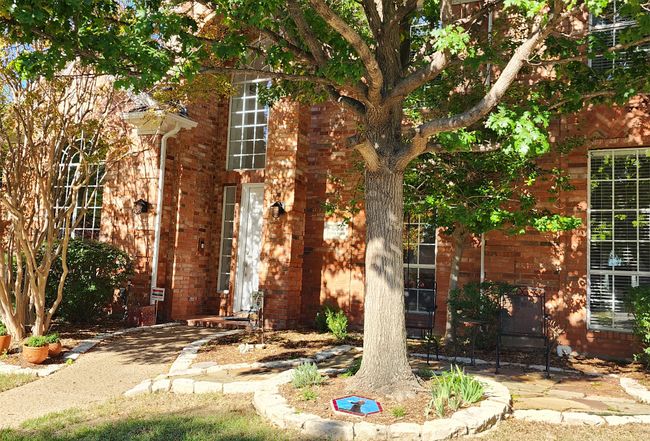 Image of 606 Lake Park Dr
