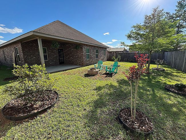 Image of 9986 Summer Woods Cir N