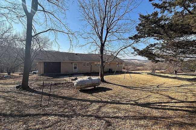 Image of 8186 Hidden Valley Rd