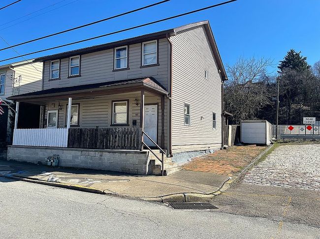 Image of 319-321 Pacific St
