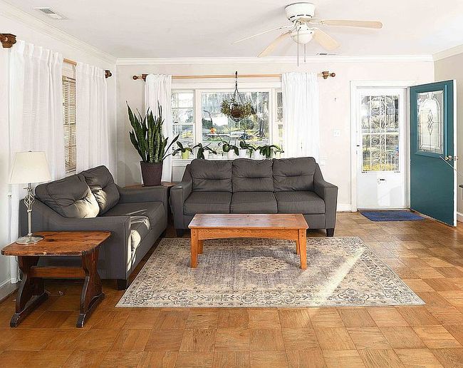 Photo of 200 Wappoo Rd, Charleston, SC