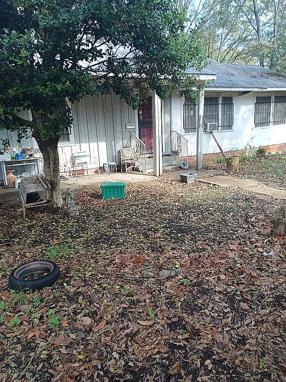 924 Cooper Rd, Jackson, MS