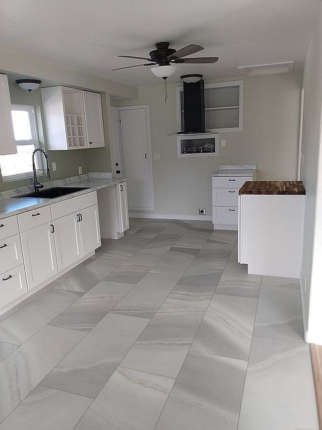 Photo of 703 E 10th St, Port Angeles, WA