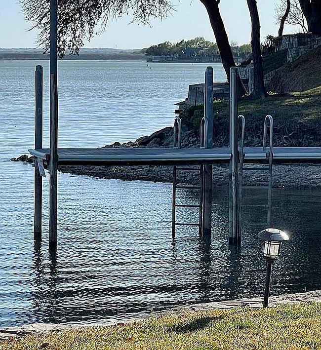 Image of 9424 Mountain Lake