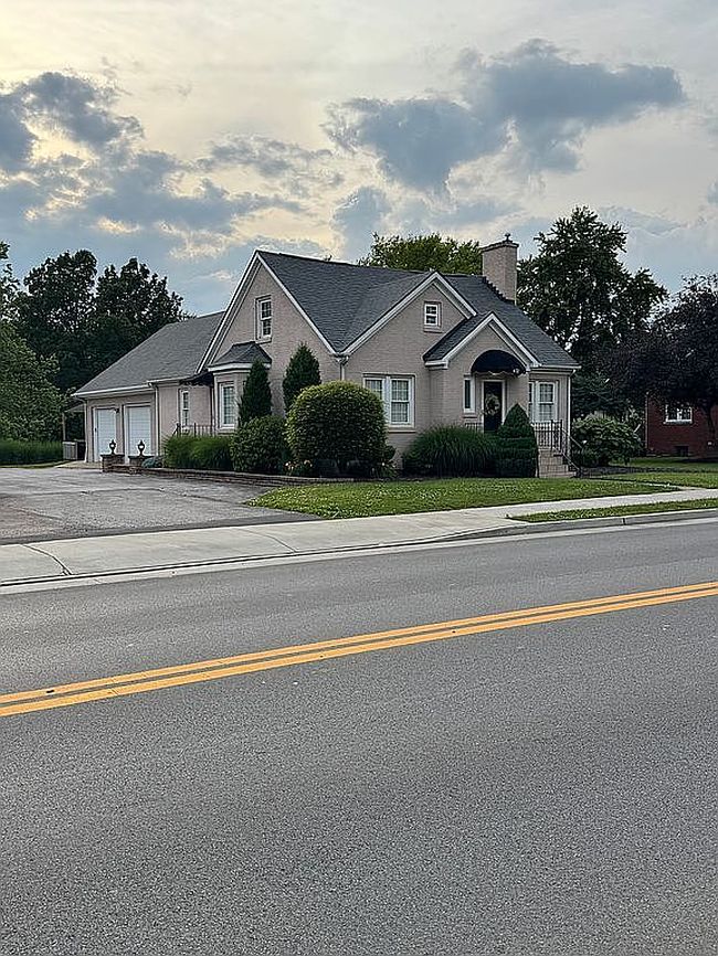Preview of property located at 432 N Main St