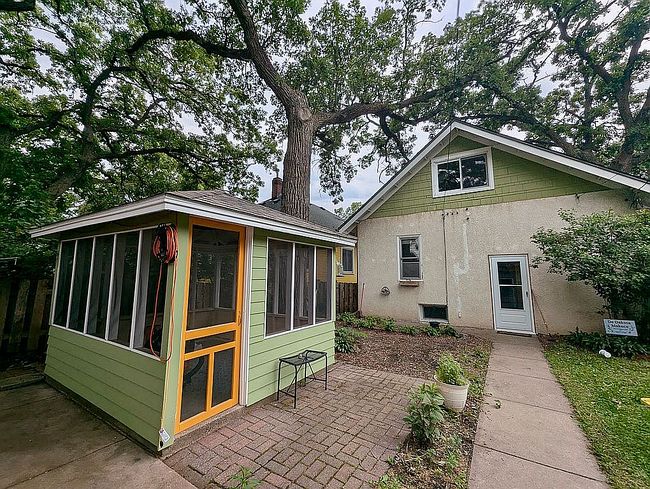 Photo of 2849 40th Ave S, Minneapolis, MN