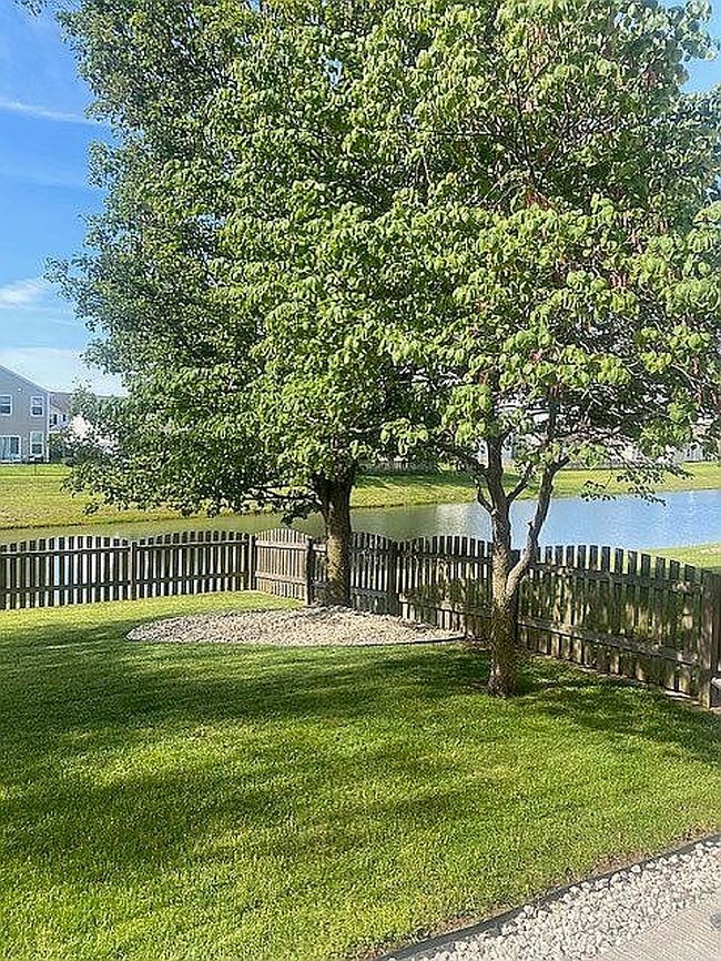Photo of 12599 Wolf Run Rd, Noblesville, IN