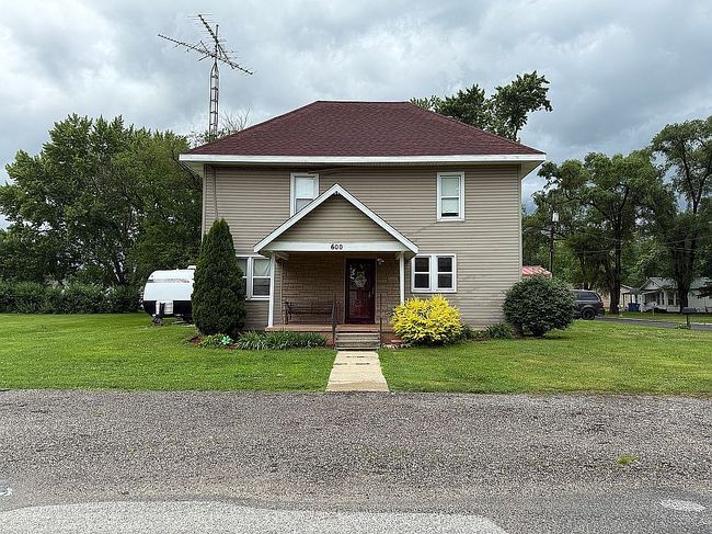 Image of 600 W Washington St