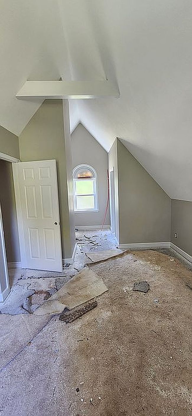 Photo of 9638 N Wayne Ave, Kansas City, MO