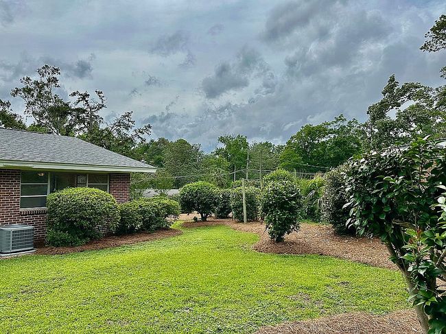 Image of 2023 E Indian Head Dr