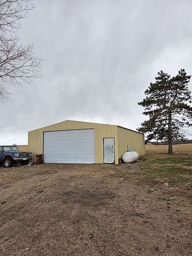 Image of 12922 N Blvd