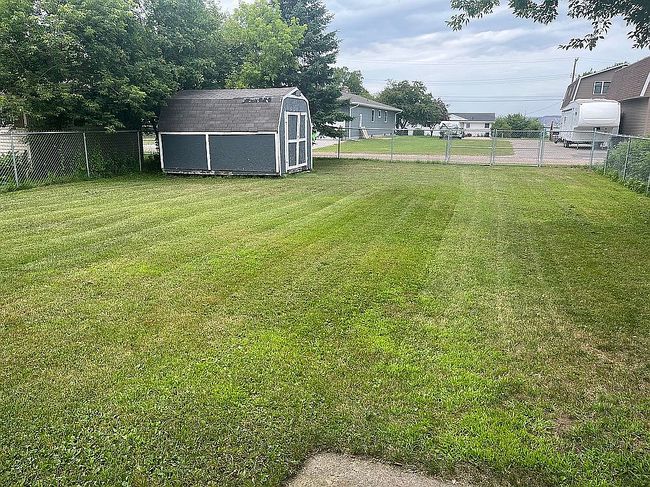 Photo of 2240 W 4th Ave, Sault Sainte Marie, MI