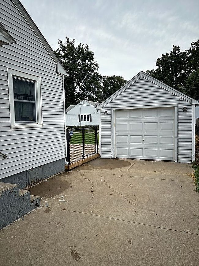 Photo of 1315 Chester Ave, Ottumwa, IA