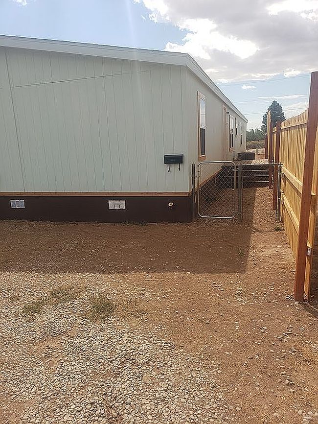 Photo of 832 Travis Ct, Alamogordo, NM