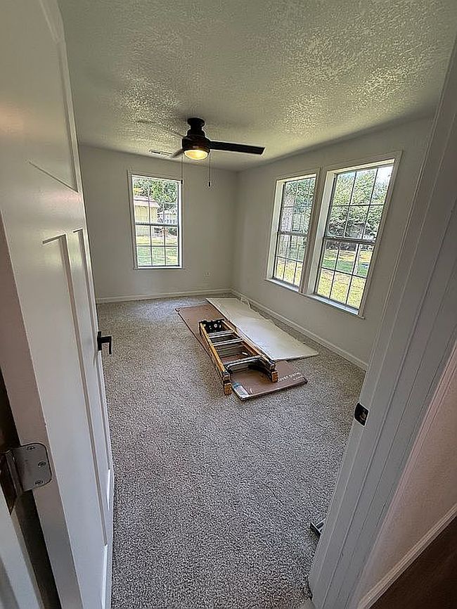 Photo of 406 S Walker Ave, Gideon, MO