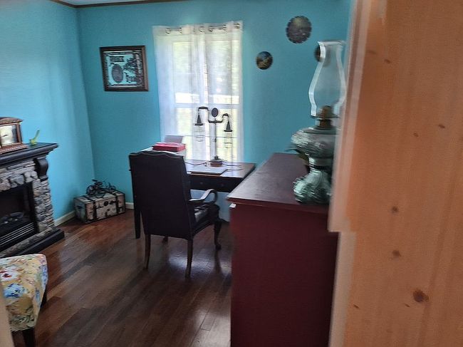 Photo of 10870 E Kroeger Rd, Centralia, MO