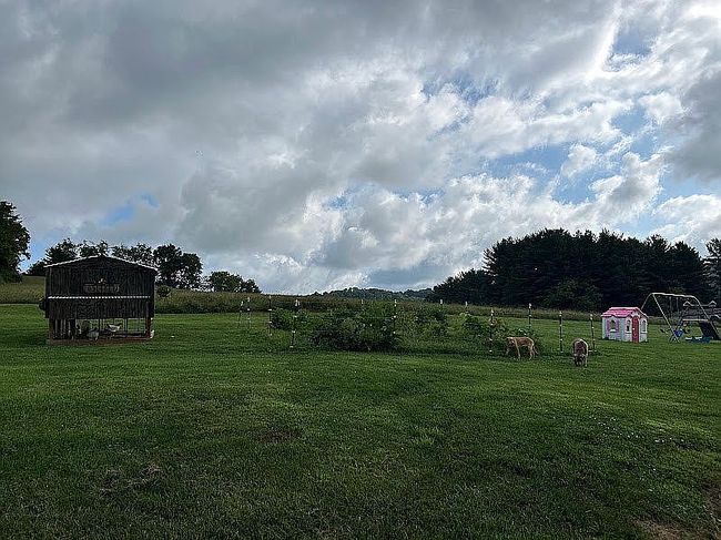 Photo of 4051 W Roy Furman Hwy, Waynesburg, PA