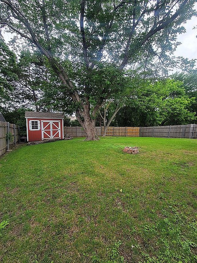 Image of 4005 Hartford Dr