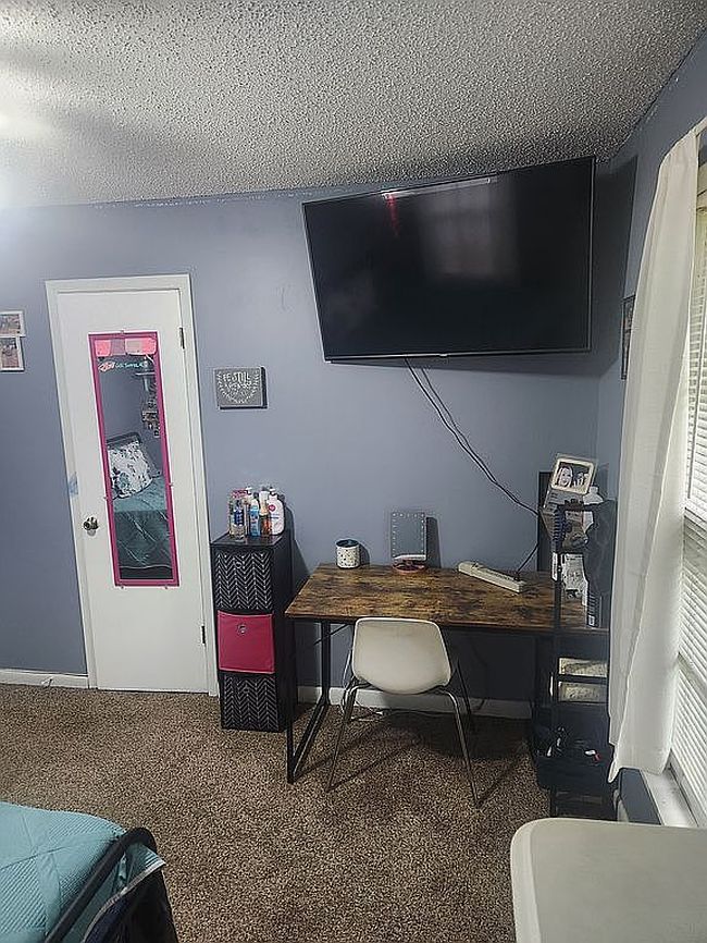 Photo of 6981 Brashiers Chapel Rd, Arab, AL